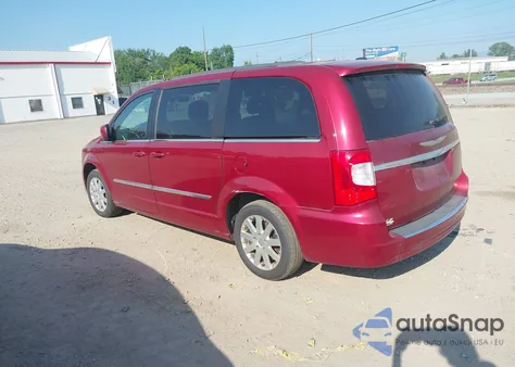 2015 Chrysler Town & Country Touring from USA, damaged, VIN 2C4RC1BG3FR563041